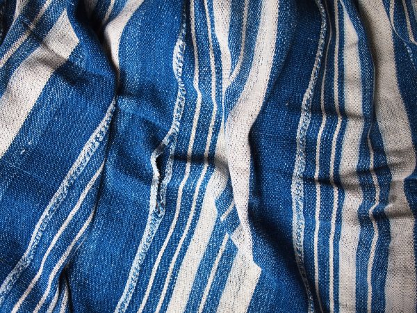 WEST AFRICAN INDIGO FABRIC #13 | 西アフリカのインディゴファブリック | 西非洲的蓼蓝染布