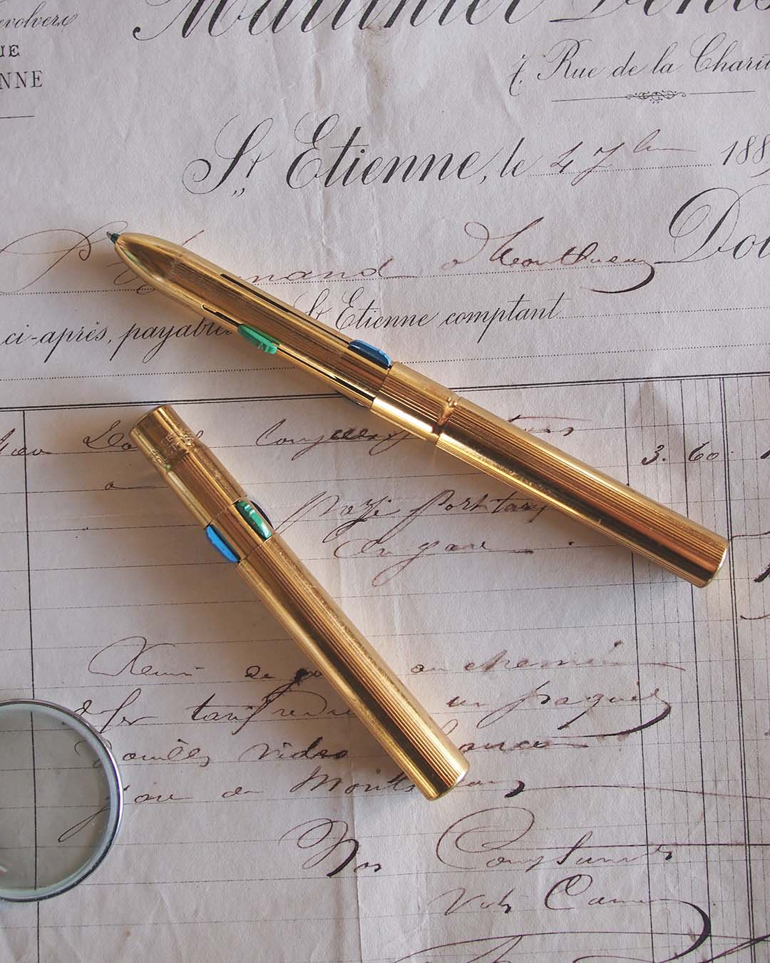 西ドイツの4色ペン